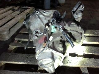 bontott DAIHATSU CHARADE Váltó (Mechanikus)