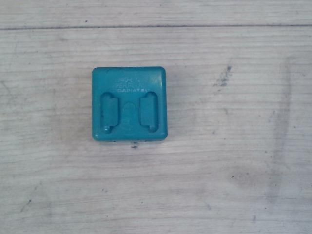 bontott DAIHATSU CHARADE Ablaktörlő Relé