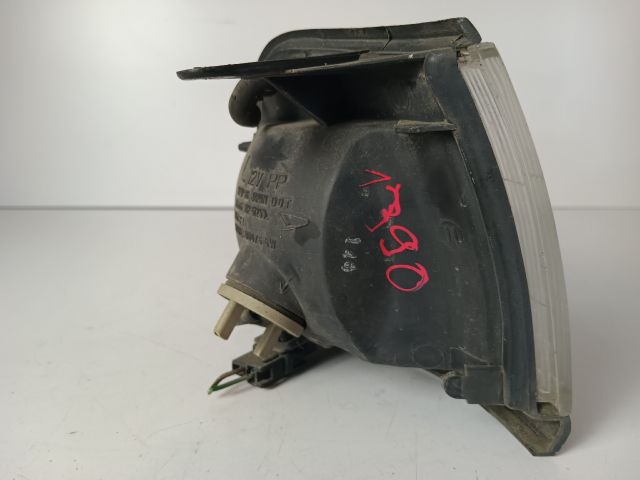 bontott DAIHATSU CHARADE Bal első Irányjelző