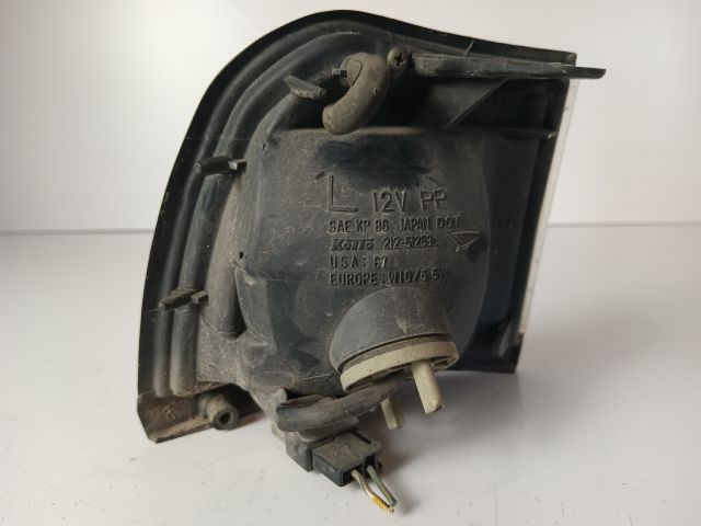 bontott DAIHATSU CHARADE Bal első Irányjelző