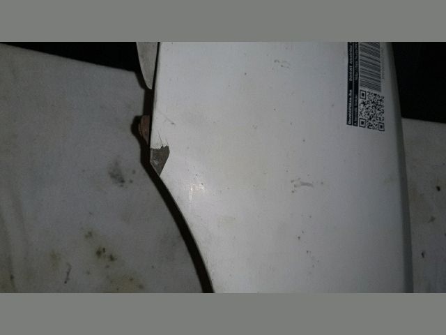 bontott DAIHATSU CHARADE Bal első Sárvédő