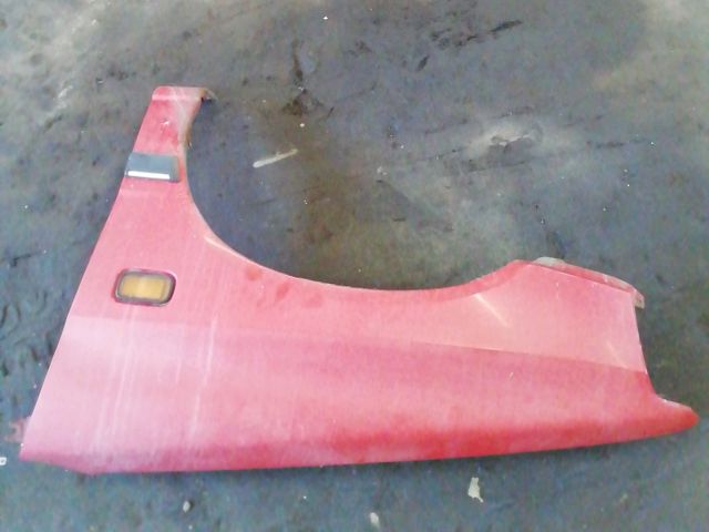 bontott DAIHATSU CHARADE Bal első Sárvédő