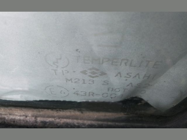 bontott DAIHATSU CHARADE Bal hátsó Fixüveg (Ajtóban)