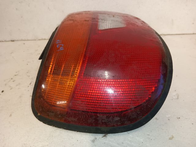 bontott DAIHATSU CHARADE Bal Hátsó Lámpa