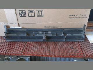 bontott DAIHATSU CHARADE Hűtőrács