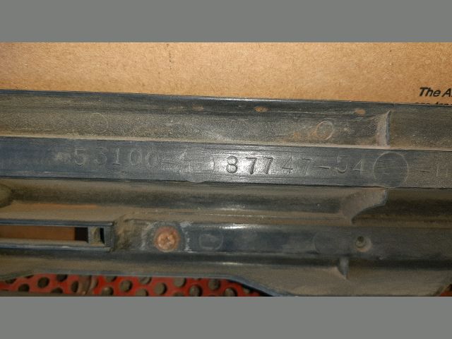 bontott DAIHATSU CHARADE Hűtőrács