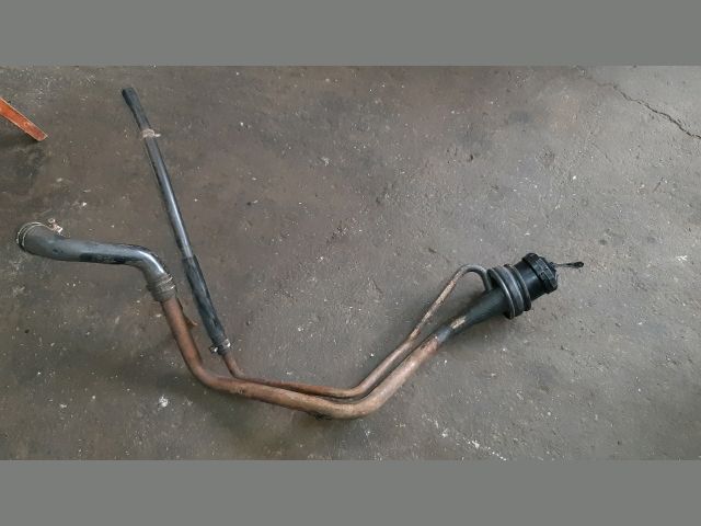 bontott DAIHATSU CUORE Tankbetöltő Cső (Fém)