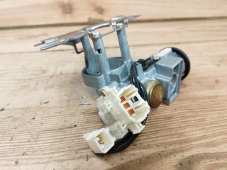 bontott DAIHATSU CUORE Gyújtáskapcsoló Házzal