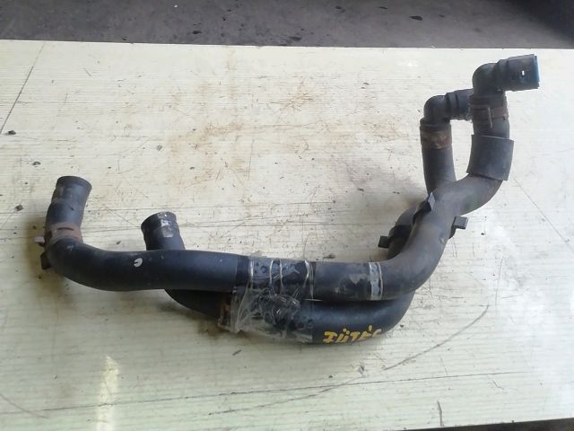 bontott DAIHATSU CUORE Vízcső