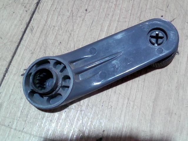 bontott DAIHATSU CUORE Ablaktekerő Kar (Pozíciófüggetlen)