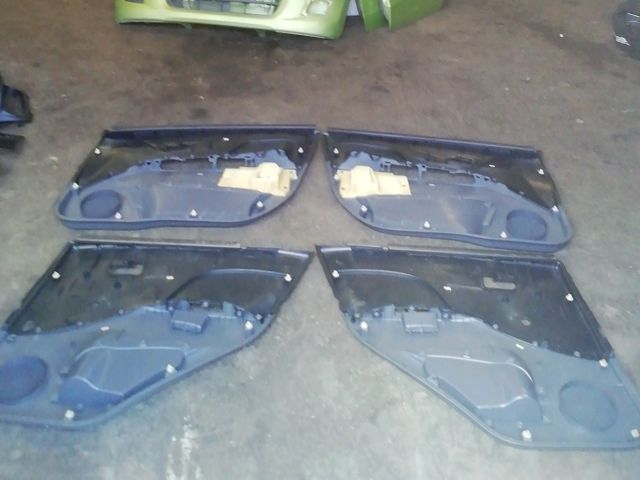 bontott DAIHATSU CUORE Ajtó Kárpit Szett