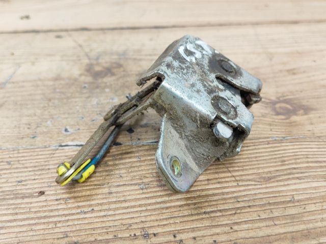 bontott DAIHATSU CUORE Csomagtérajtó Zárszerkezet