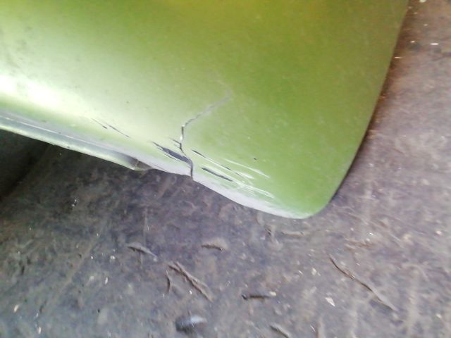 bontott DAIHATSU CUORE Első Lökhárító (Részeivel)