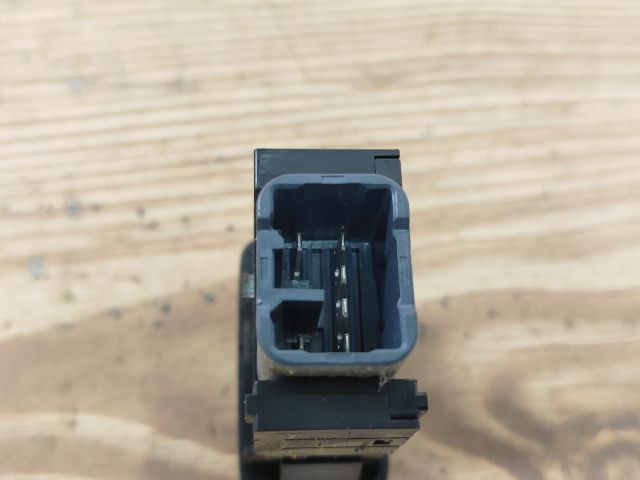 bontott DAIHATSU CUORE Fényszórómagasság Állító Kapcsoló