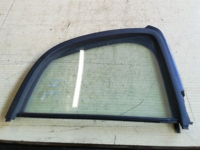 bontott DAIHATSU CUORE Jobb C Oszlop Oldalablak Üveg