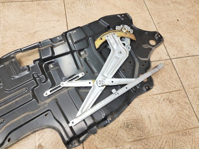 bontott DAIHATSU CUORE Jobb első Ablakemelő Szerkezet (Mechanikus)