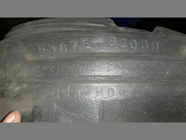 bontott DAIHATSU CUORE Jobb első Első Dobbetét (Kerékjárati, Műanyag)