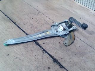 bontott DAIHATSU CUORE Jobb hátsó Ablakemelő Szerkezet (Mechanikus)