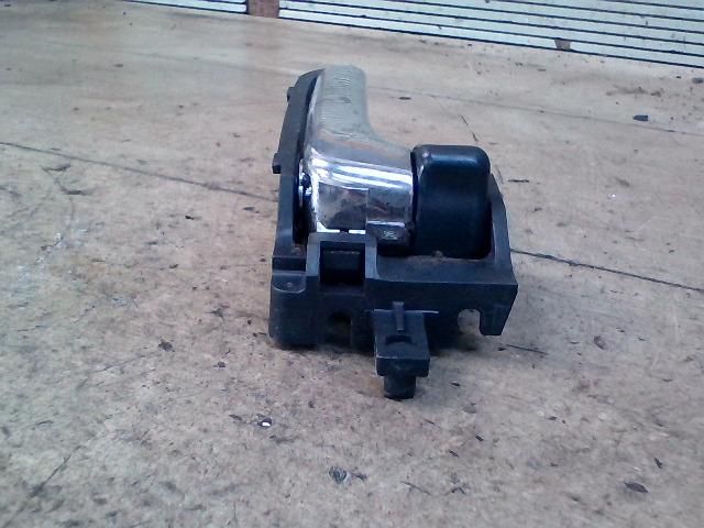 bontott DAIHATSU CUORE Jobb hátsó Belső Kilincs