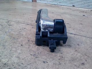 bontott DAIHATSU CUORE Jobb hátsó Belső Kilincs