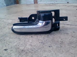 bontott DAIHATSU CUORE Jobb hátsó Belső Kilincs