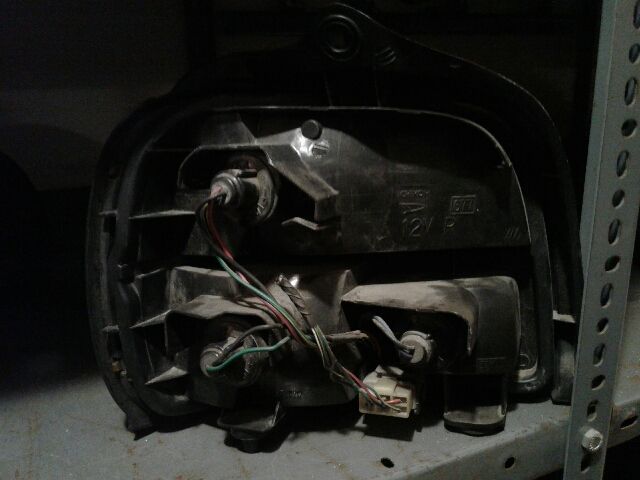 bontott DAIHATSU CUORE Jobb Hátsó Lámpa