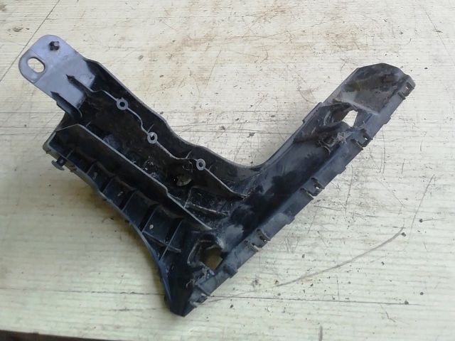 bontott DAIHATSU CUORE Jobb hátsó Oldal Lökhárító Tartó (Műanyag)