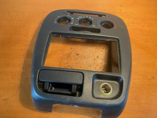 bontott DAIHATSU CUORE Középkonzol Keret