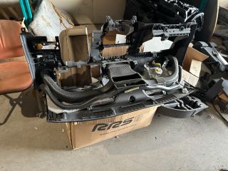 bontott DAIHATSU CUORE Műszerfal Héj