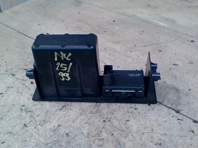 bontott DAIHATSU CUORE Óra (Időmérő)