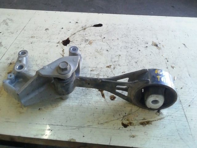 bontott DAIHATSU CUORE Tartó Bak