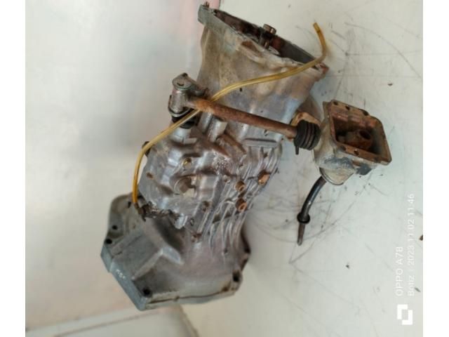 bontott DAIHATSU FEROZA Váltó (Mechanikus)