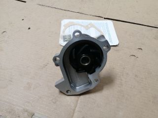 bontott DAIHATSU FEROZA Vízpumpa