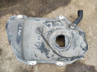 bontott DAIHATSU MATERIA Tank