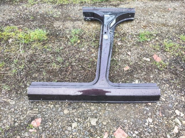 bontott DAIHATSU MATERIA Bal B Oszlop