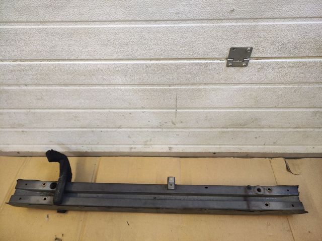 bontott DAIHATSU MATERIA Első Lökhárító Merevítő (Fém)