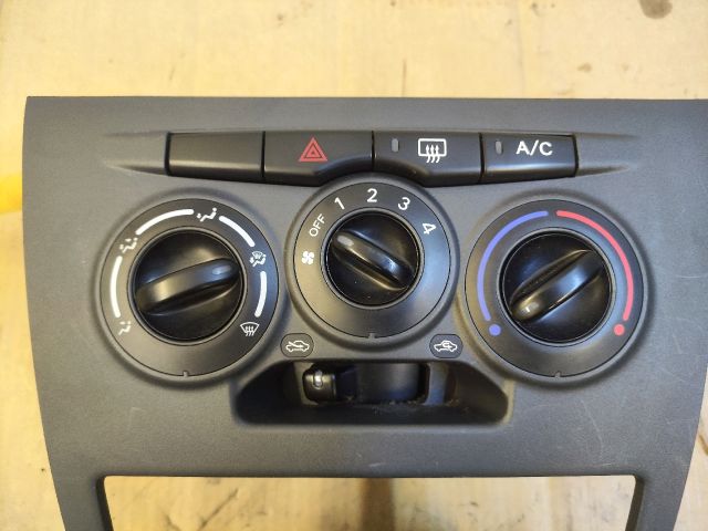 bontott DAIHATSU MATERIA Fűtéskapcsoló (manuális klímás)