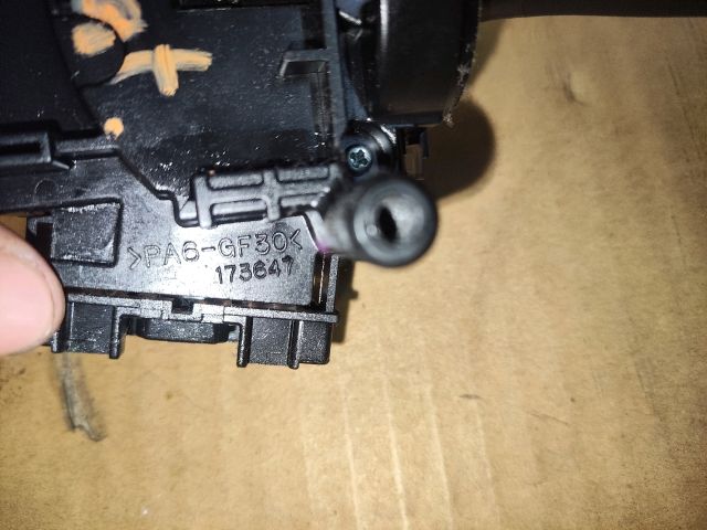 bontott DAIHATSU MATERIA Jobb Kormánykapcsoló Ablaktörlő