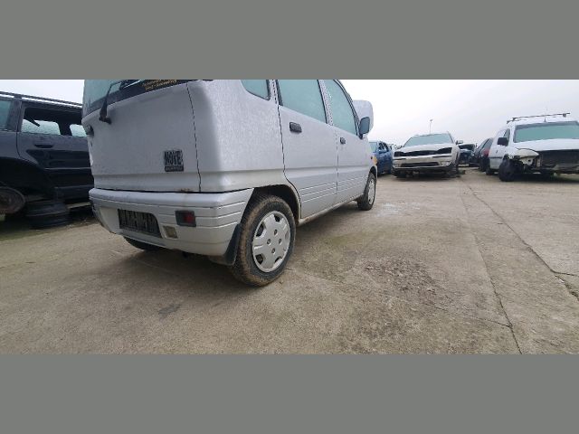 bontott DAIHATSU MOVE Önindító