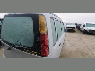 bontott DAIHATSU MOVE Jobb első Ajtó (Részeivel)