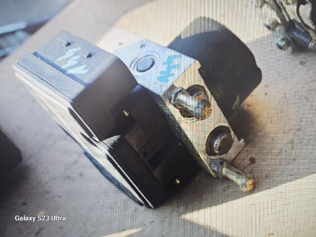 bontott DAIHATSU SIRION ABS Kocka