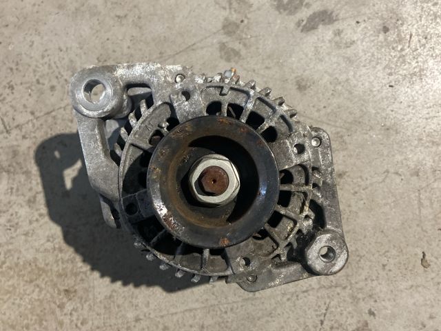 bontott DAIHATSU SIRION Generátor