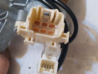 bontott DAIHATSU SIRION Gyújtáskapcsoló Házzal