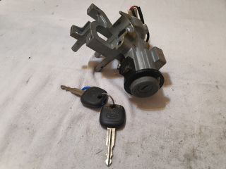 bontott DAIHATSU SIRION Gyújtáskapcsoló Házzal