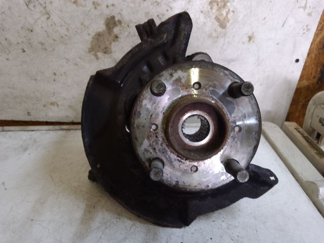 bontott DAIHATSU SIRION Jobb első Kerékagy