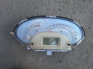 bontott DAIHATSU SIRION Kilométeróra