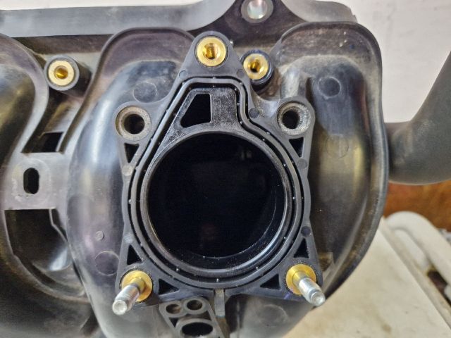 bontott DAIHATSU SIRION Szívósor