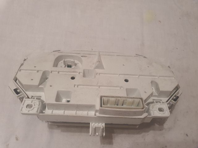 bontott DAIHATSU SIRION Kilométeróra