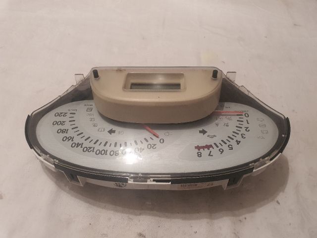 bontott DAIHATSU SIRION Kilométeróra