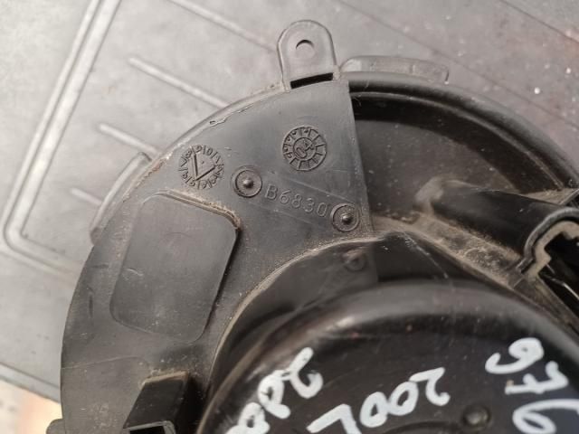 bontott DAIHATSU SIRION Klímahűtő Ventilátor